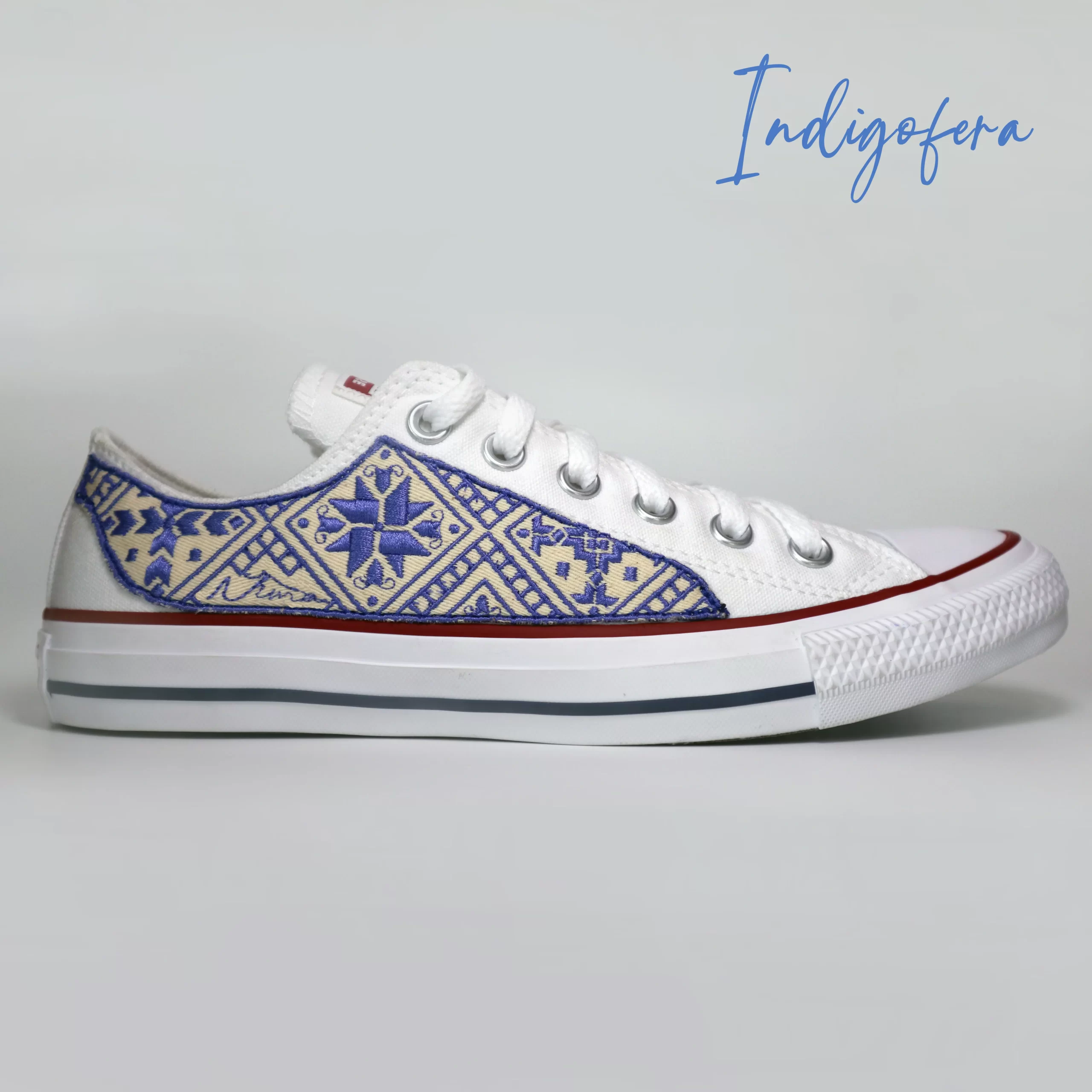Indigofera